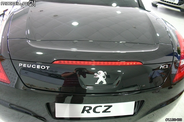 高雄展示中心RCZ照片