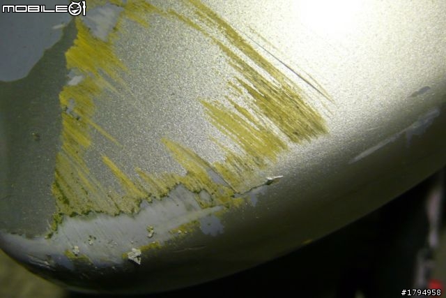 車子(JR)被撞了~這樣修起來大概要多少丫?