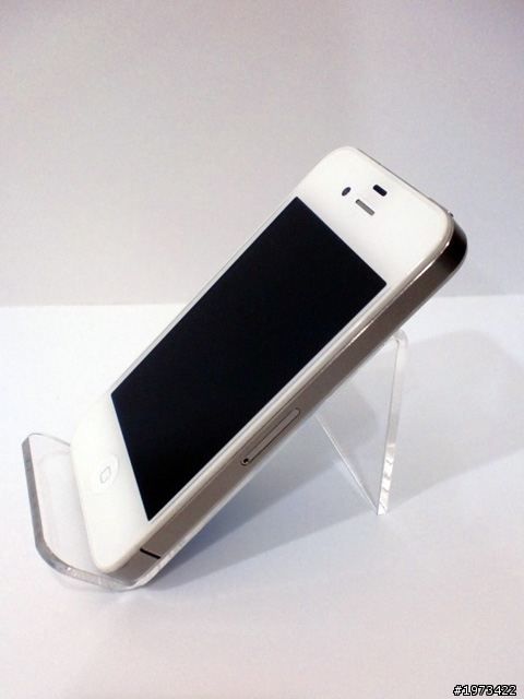 白色iphone4~彩繪包膜整個大變身囉!!