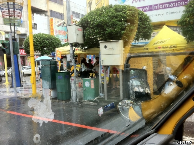 ipad2 花蓮中正路燦坤店