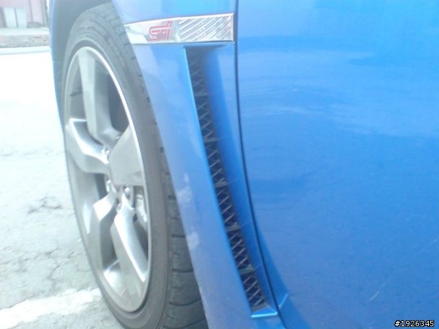 速霸陸 STI