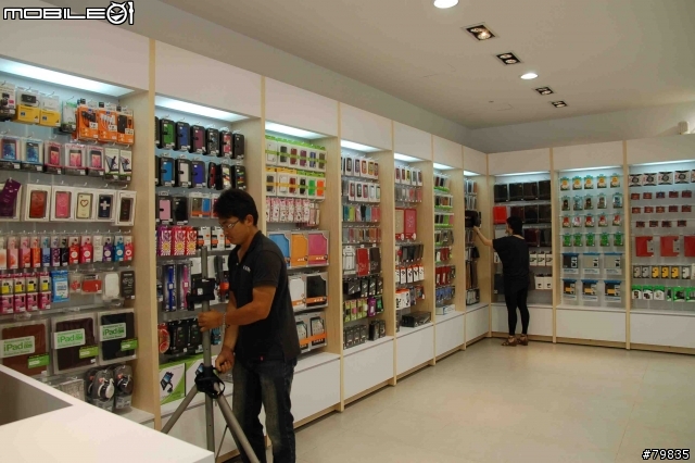 [分享]新竹蘋果店遊記之新竹大蘋果旗艦店開幕（有正妹照圖多）