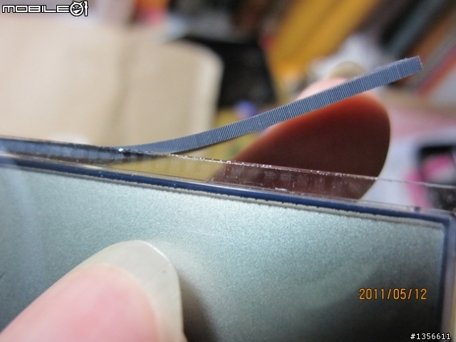 [電子液晶三用電錶排線]剝落了有方法能夠黏回去嗎?