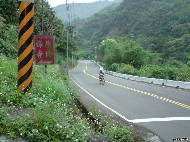 【現場目擊】汐萬山道--大揚哥與秘密小情人共遊五指山道