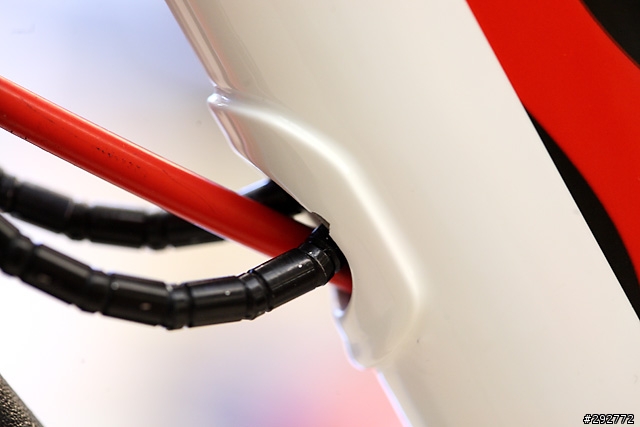 Giant Trinity Advanced SL+SRAM R2C TT Shifter+SRAM RED+Rotor Q-Rings+ZIPP 808 Tubular