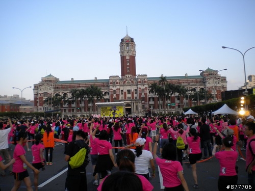 5/29 NIKE woman run