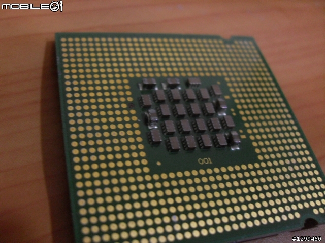 LGA775主機板上針腳歪掉，有救嗎?