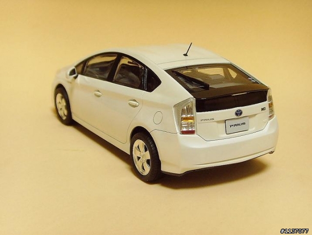 [作品分享]車模 TOYOTA 1/24 PRIUS