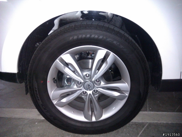 最漂亮的兩台SUV: ix35 + Luxgen7 SUV