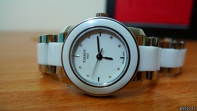 出社會後的第一只錶 TISSOT Cera 陶瓷錶