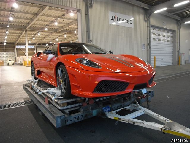 230,000 元換來比其他同款車多一點的尊重!