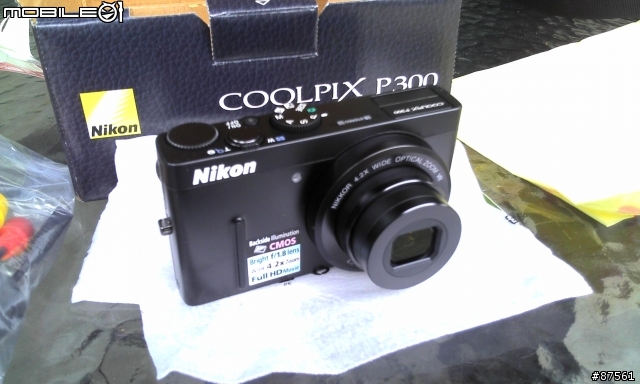 好不容易搶到一台NIKON P300到此開箱~~~~