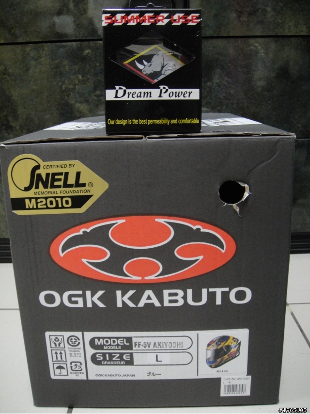 購入OGK FF-5V / FF5V AKIYOSHI 秋吉耕佑選手安全帽!!(開箱文)