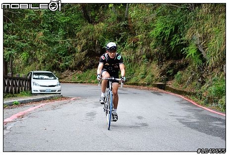 5/1大雪山挑戰賽.27K處拍攝照片出爐4本已全部完成{拍的不好請見諒}因原檔太大只提供壓縮原檔