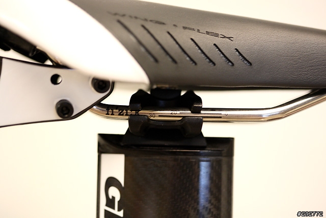 Giant Trinity Advanced SL+SRAM R2C TT Shifter+SRAM RED+Rotor Q-Rings+ZIPP 808 Tubular