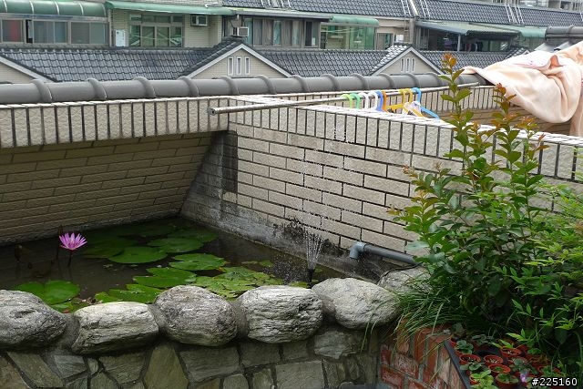 不須繳電費的魚池造景馬達
