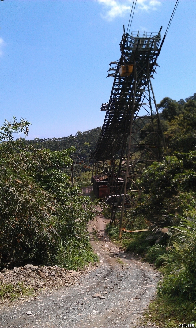 宜蘭大白山礦場硬斗騎