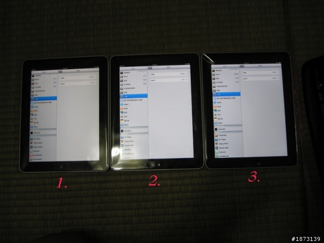 全新三台ipad 1代,螢幕顏色皆不同(附圖片及影片)