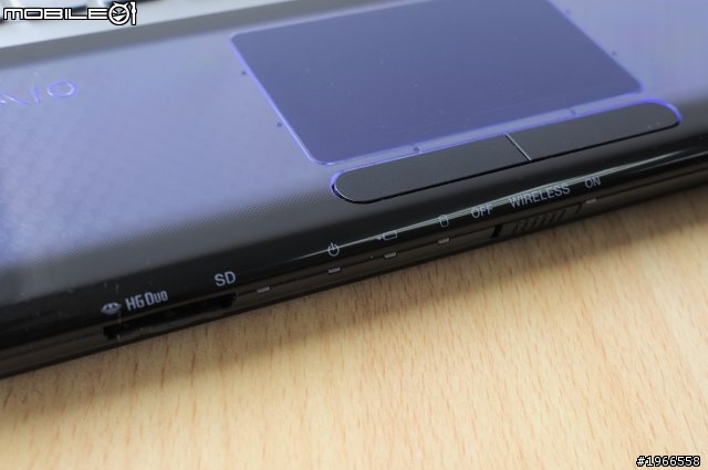 『低調又兼具C/P 值』Sony CB16 (VPCCB16FW) 黑色款。簡易開箱