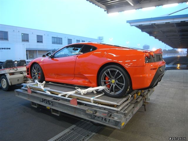 230,000 元換來比其他同款車多一點的尊重!