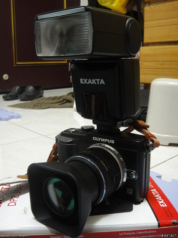 MZD 14-42mm  遮光罩