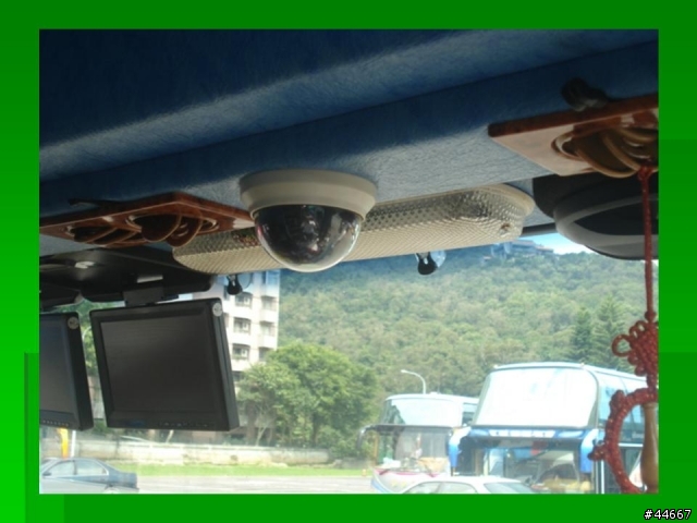 大客車安裝四路式影像回傳DVR