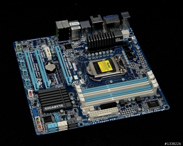 [分享] 揮別P67換Z68MX-UD2H-B3，愛妻二代機重生(補Virtu、Quick Sync Video體驗)