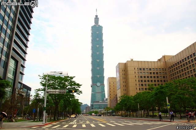 跟著小黑去旅行~1600公里的流浪~