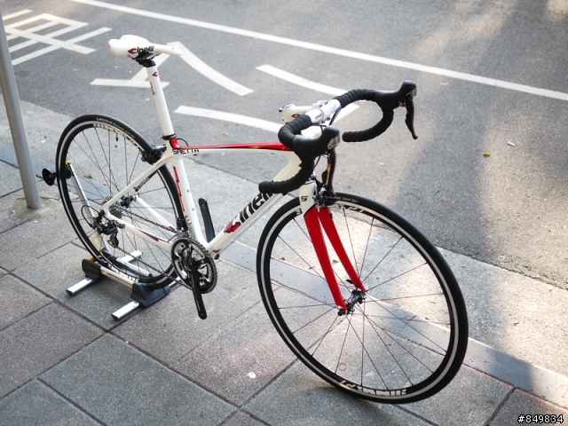 [開箱文] 首開 Cinelli SAETTA 公路車