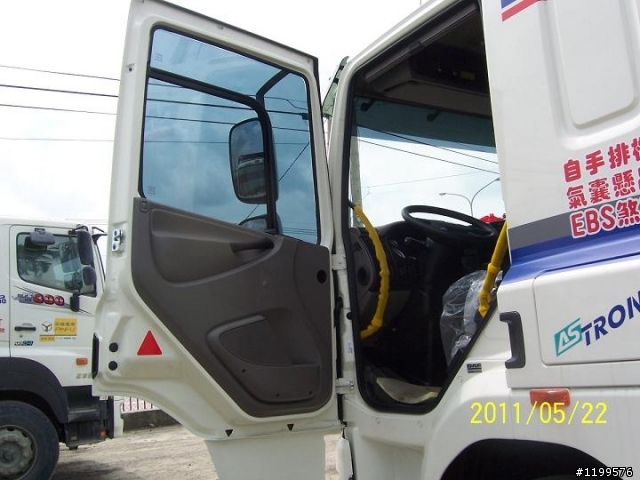來自荷蘭的DAF CF 460重車 開箱 自排的唷!!!