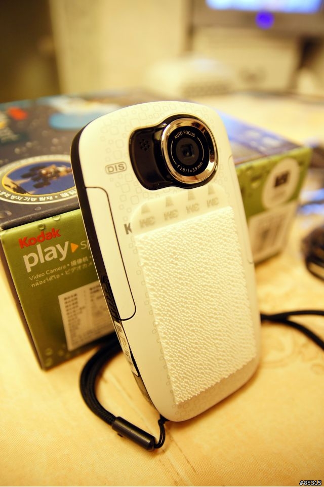 [分享] 偽行車紀錄器 Kodak ZX5 簡易開箱