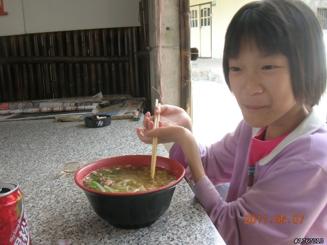 水蜜桃.蜜李.山豬肉之..那瑪夏----茶山行!!