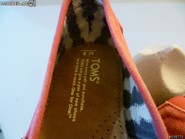 [開箱]TOMS Classic Red (字多請慎入) （5/28更新）