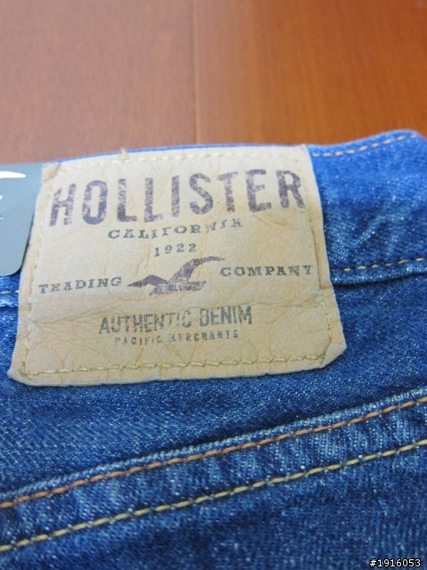 Hollister Palm Canyon Skinny Destroyed
