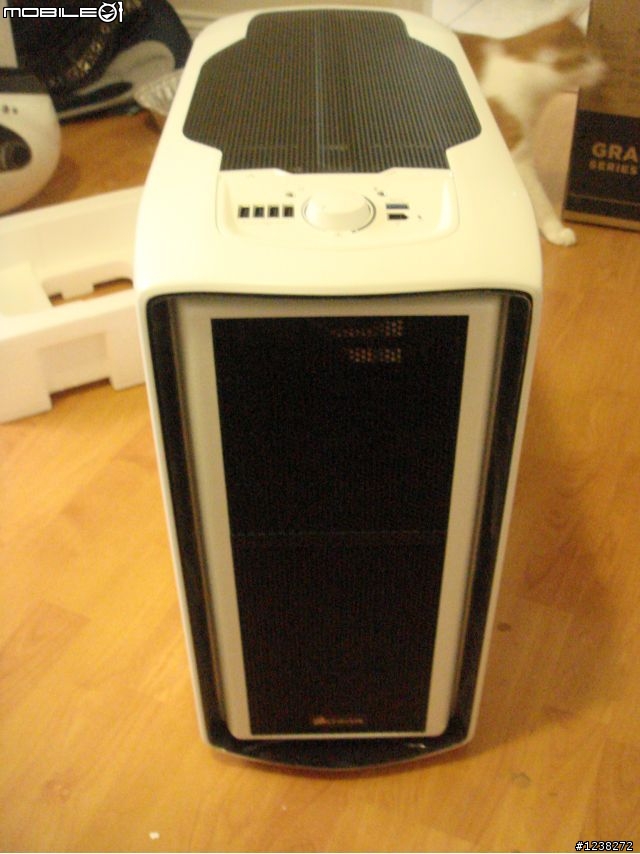 [開箱文] 我‧要‧當‧海‧賊‧王！！Corsair 600T白色特別版!!