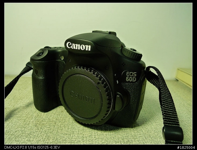 幾經折騰，我的第一部DSLR，開箱~~
