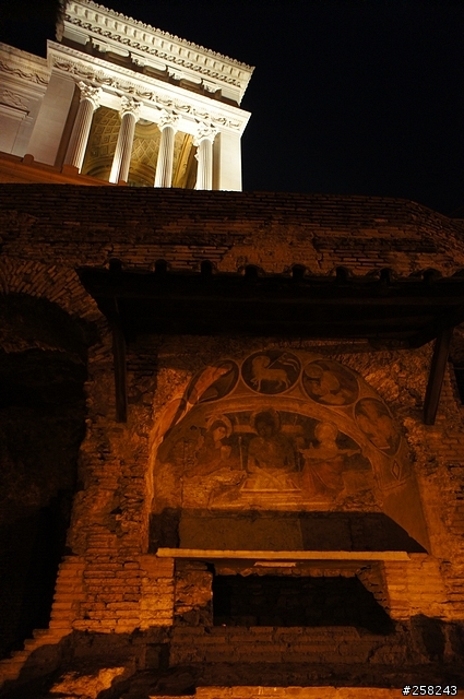 【西西分享】義大利DAY7---西恩納Siena、奧爾維耶托Orvieto、羅馬夜遊Roma