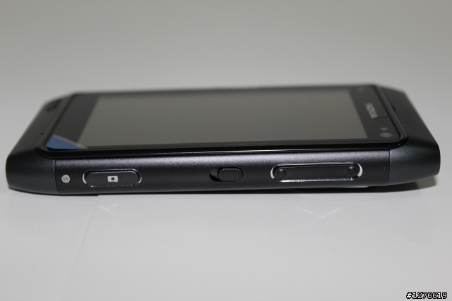 2011年 5月21日 NOKIA N8 開箱
