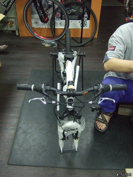 兒子的第一台變速車-HASA comp2.0