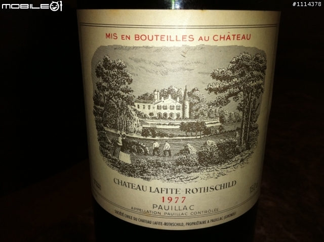 請教這瓶 1977 Chateau Lafite Rothschild 價值多少？