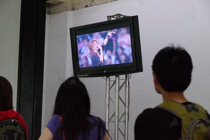 【GLAY台北演唱會】 華山售票夜排實況轉播