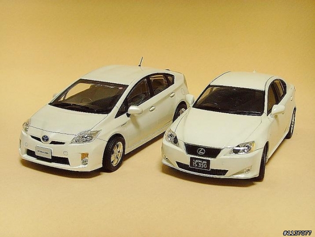 [作品分享]車模 TOYOTA 1/24 PRIUS