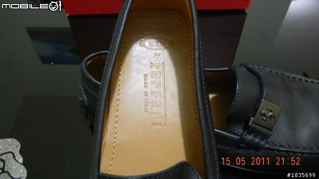 TOD'S 限量豆豆鞋