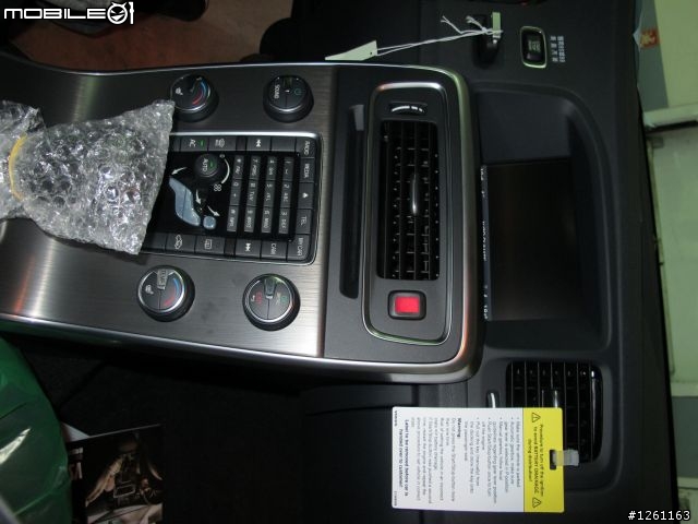 S60-T4貝殼灰~不專業開箱