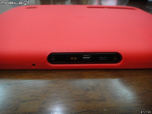 [簡易開箱]紅白雙響炮! Xoom V.S. 3.75G Mypocket