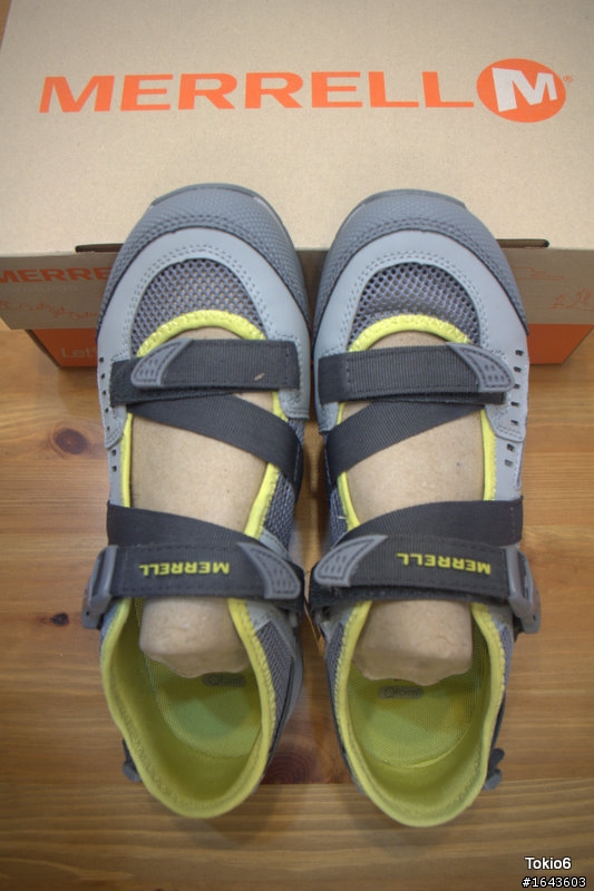 [女鞋開箱] MERRELL 水陸兩用鞋 - 妳不買，我給妳！（+閃光試穿+圖多）