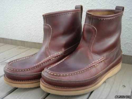 [分享] 紅燒雞翅膀吃膩了嗎?來份不一樣的吧!RUSSELL MOCCASIN 獵靴
