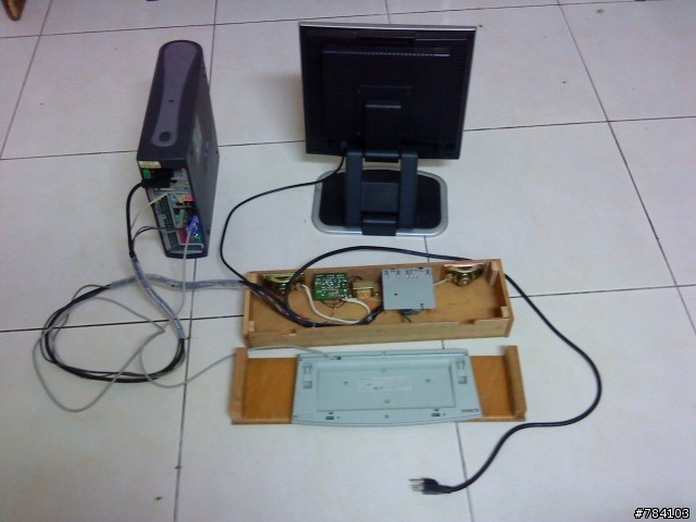 Diy:整理電腦桌囉! part 2