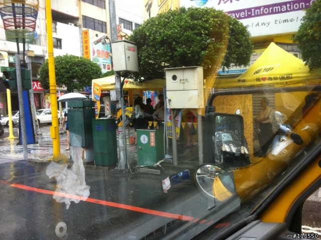 ipad2 花蓮中正路燦坤店