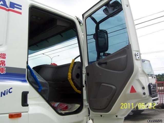 來自荷蘭的DAF CF 460重車 開箱 自排的唷!!!